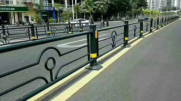 道路護欄