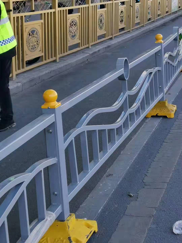 道路護欄