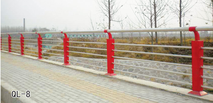 道路護欄廠家介紹橋梁護欄的作用