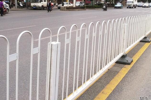 上海道路護欄如何科學規劃